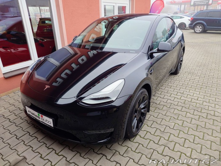Tesla Model Y L. R.378kW SOH 93,4 PRODÁ 2023