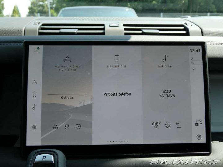 Land Rover Defender 110 3,0 S D200 2025