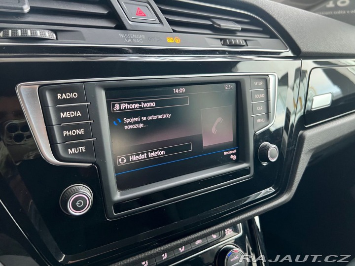 Volkswagen Touran Highline 1,6TDI 85kW 2016