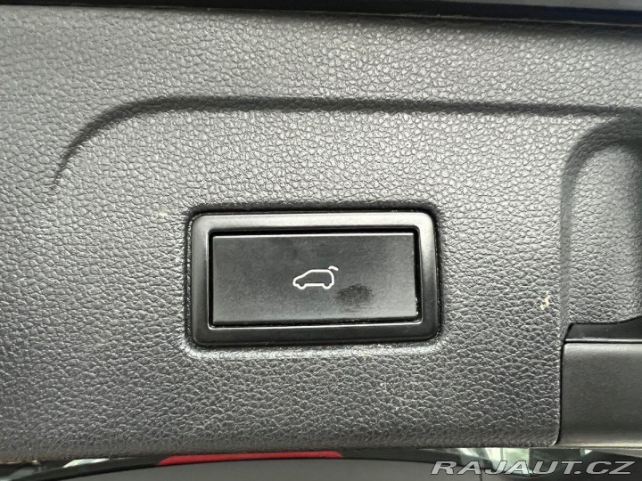 Volkswagen Touran Highline 1,6TDI 85kW 2016