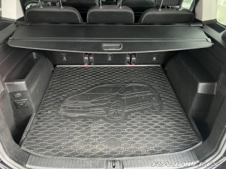 Volkswagen Touran Highline 1,6TDI 85kW 2016