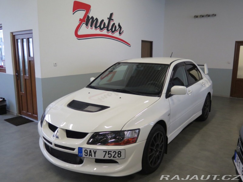 Mitsubishi Lancer Evolution VIII MR FQ 320
