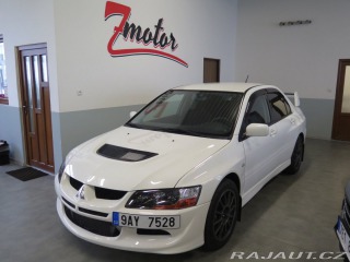 Mitsubishi Lancer Evolution VIII MR FQ 320