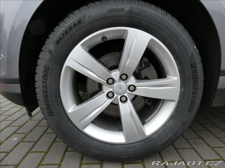 Land Rover Range Rover Velar 2,0 D180,1.maj,ČR,DPH,mas 2021