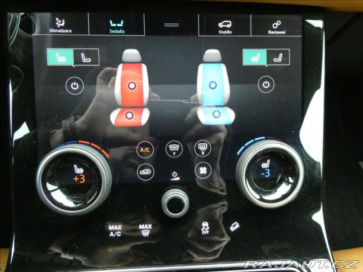 Land Rover Range Rover Velar 2,0 D180,1.maj,ČR,DPH,mas 2021