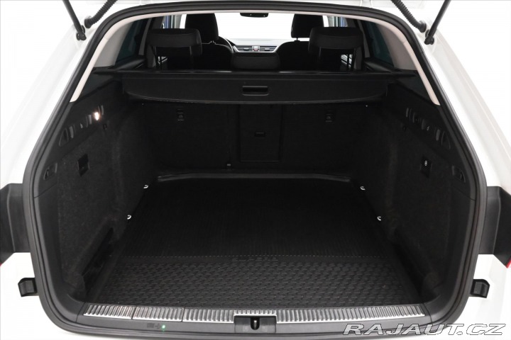 Škoda Superb 2,0 TDI 110 kW Style Záru 2016