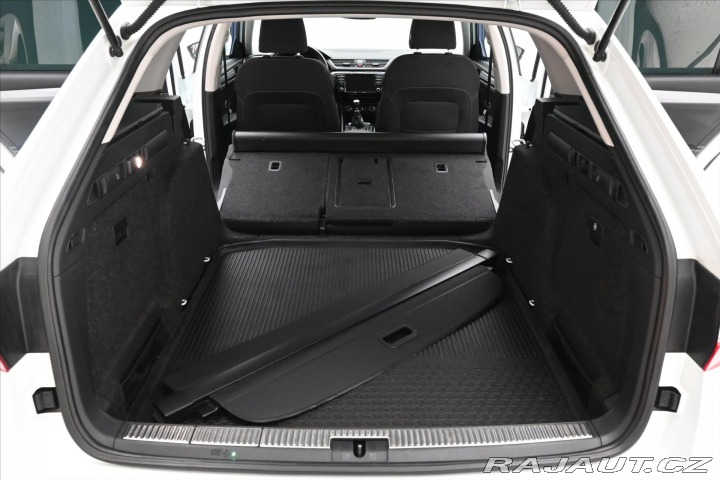 Škoda Superb 2,0 TDI 110 kW Style Záru 2016