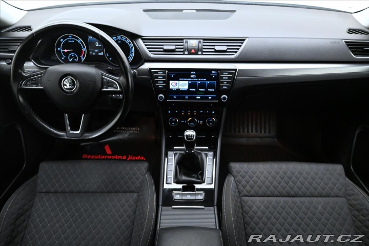 Škoda Superb 2,0 TDI 110 kW Style Záru 2016