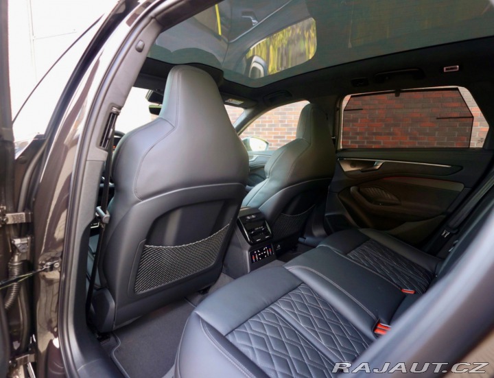 Audi A6 Avant  e-hybrid Quattro C 2025