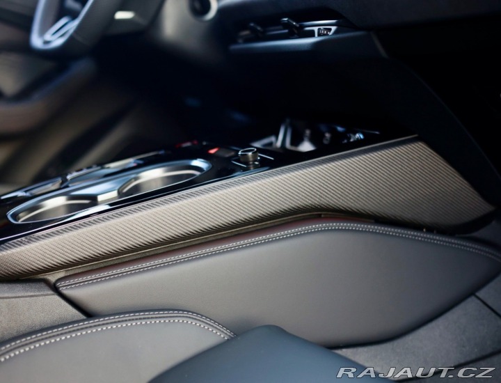 Audi A6 Avant  e-hybrid Quattro C 2025