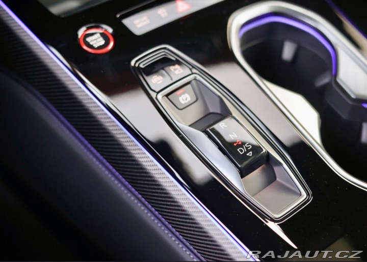 Audi A6 Avant  e-hybrid Quattro C 2025