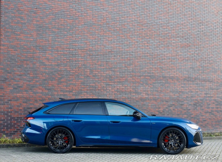 Audi A6 Avant  e-hybrid Quattro C 2025