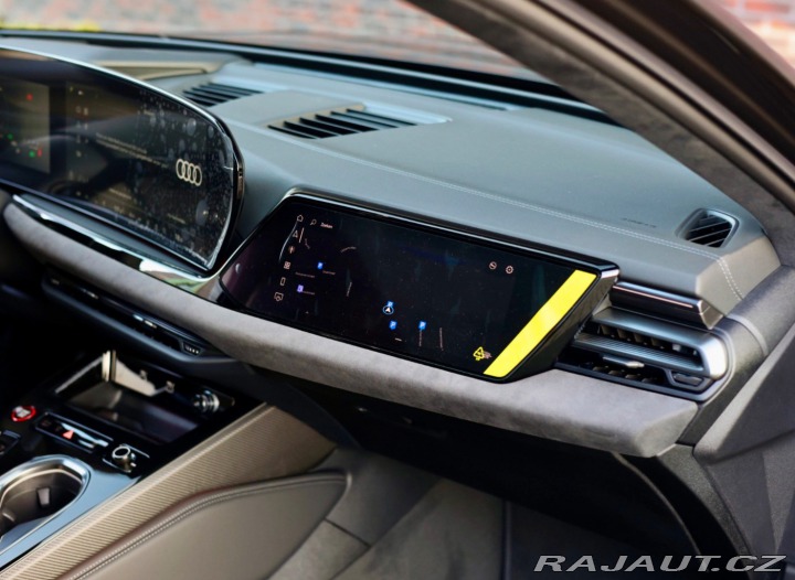 Audi A6 Avant  e-hybrid Quattro C 2025