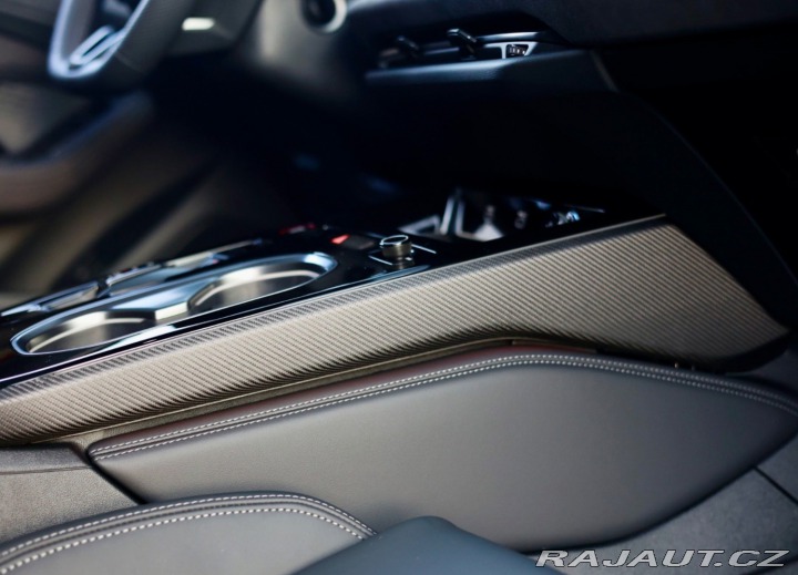 Audi A6 Avant  e-hybrid Quattro C 2025