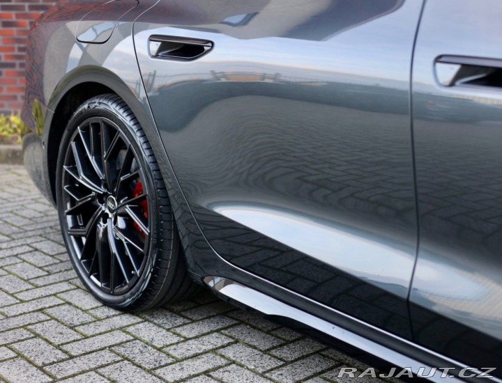 Audi A6 Avant  E-hybrid Quattro C 2025