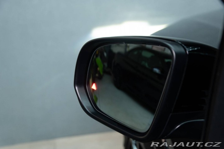 Mercedes-Benz GLS  2022