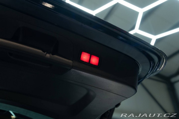 Mercedes-Benz GLS  2022