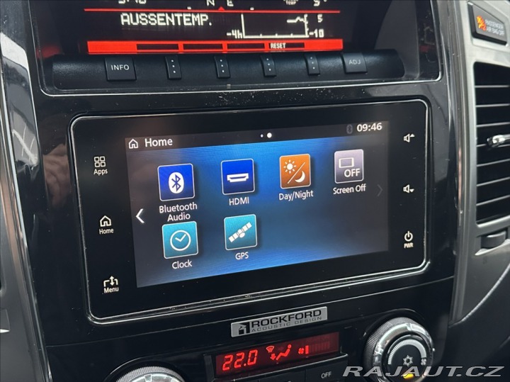 Mitsubishi Pajero 3,2 DI-D 190PS  Plus Star 2017