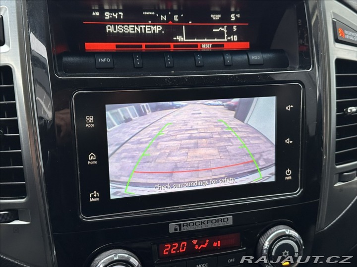 Mitsubishi Pajero 3,2 DI-D 190PS  Plus Star 2017