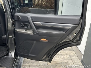 Mitsubishi Pajero 3,2 DI-D 190PS  Plus Star 2017