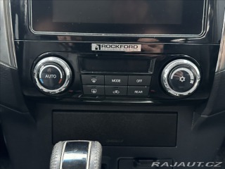 Mitsubishi Pajero 3,2 DI-D 190PS  Plus Star 2017