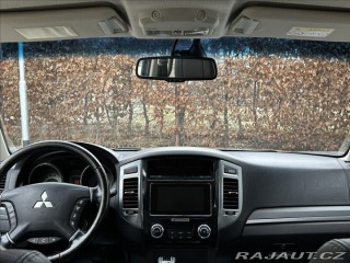 Mitsubishi Pajero 3,2 DI-D 190PS  Plus Star 2017