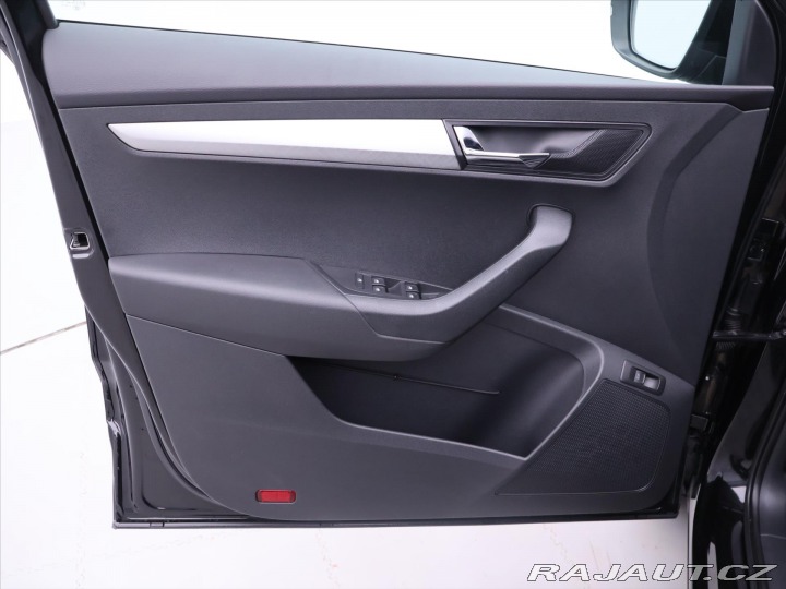 Škoda Karoq 2,0 TDI DSG DPH Ambition 2023