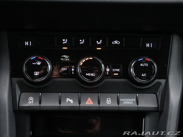 Škoda Karoq 2,0 TDI DSG DPH Ambition 2023