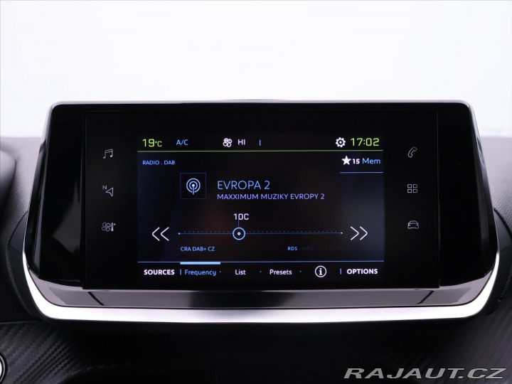 Peugeot 208 e-Allure 100kW DPH Elektr 2021