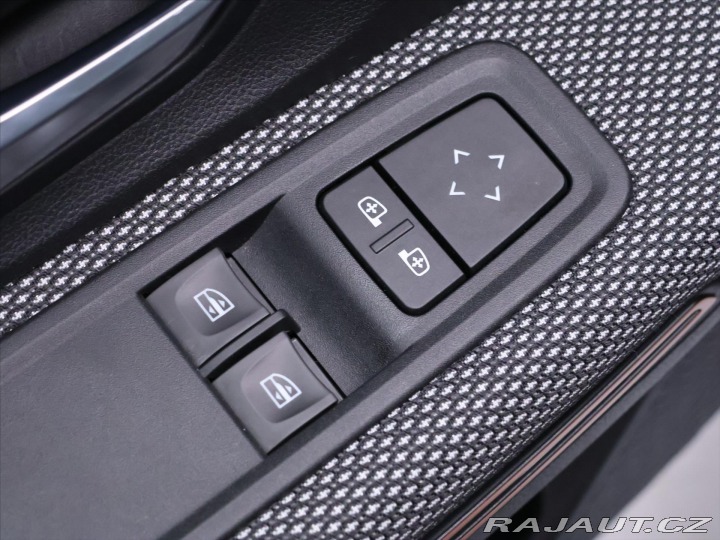 Dacia Sandero 1,0 TCe 67kW Stepway CZ 1 2021