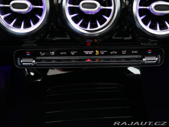 Mercedes-Benz A 2,0 A220 140kW Aut. AMG-L 2019