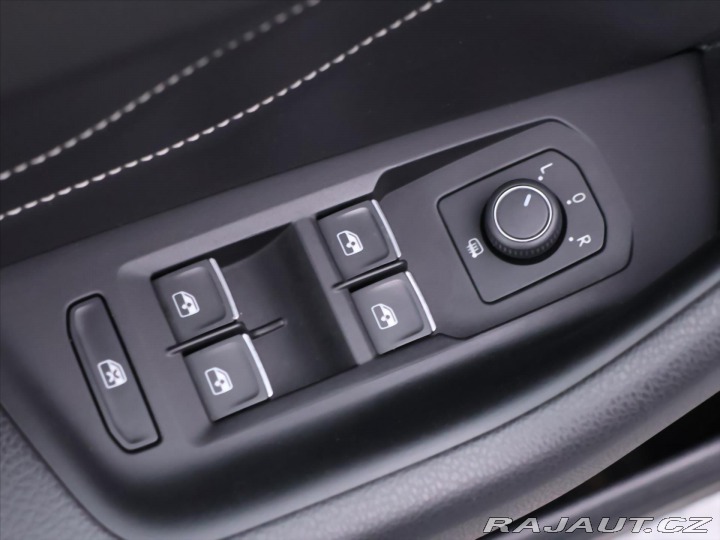 Volkswagen Passat 2,0 TDI 110kW DSG Eleganc 2021