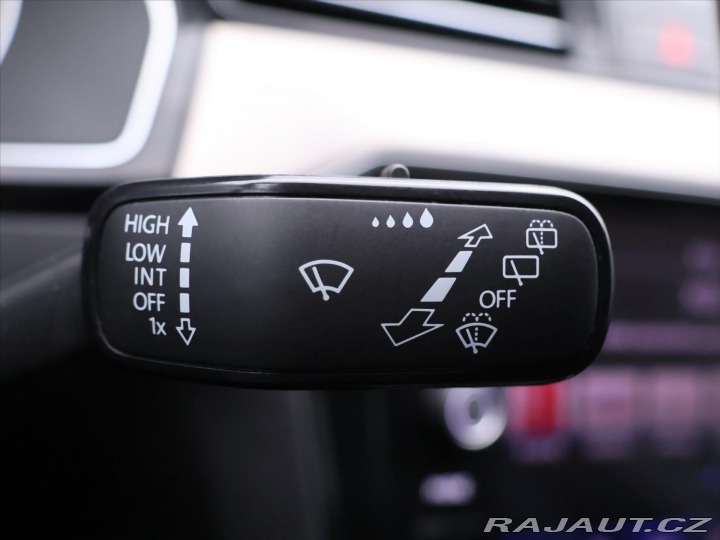 Volkswagen Passat 2,0 TDI 110kW DSG Eleganc 2021