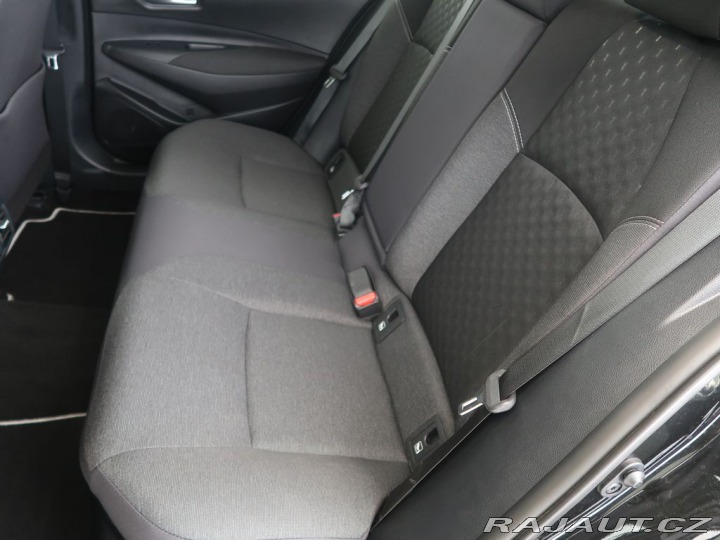 Toyota Corolla 1.8Hybrid,1Maj,CZ,Style 2024