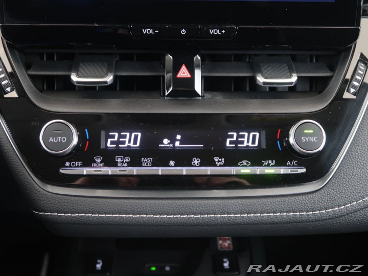 Toyota Corolla 1.8Hybrid,1Maj,CZ,Style 2024