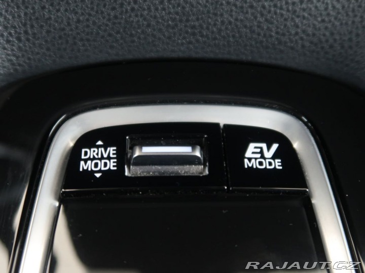 Toyota Corolla 1.8Hybrid,1Maj,CZ,Style 2024