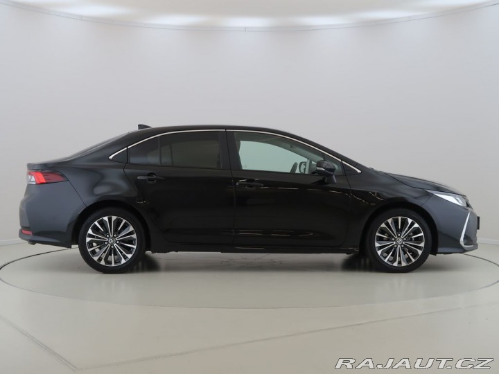 Toyota Corolla 1.8Hybrid,1Maj,CZ,Style 2024