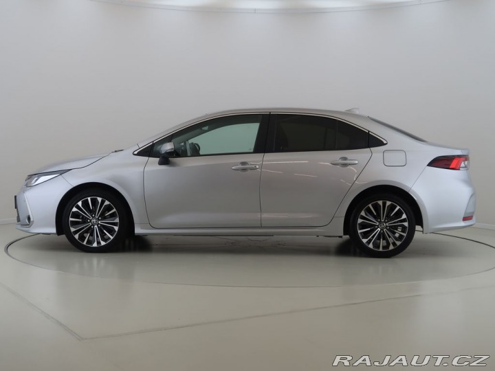 Toyota Corolla 1.8Hybrid,1Maj,CZ,Style 2023