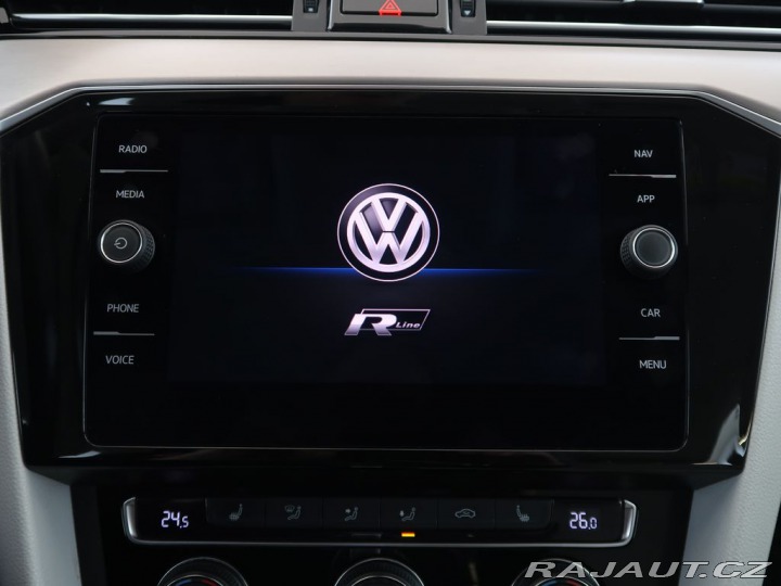 Volkswagen Passat 2.0TDI,140kW,DSG,CZ,Elega 2019