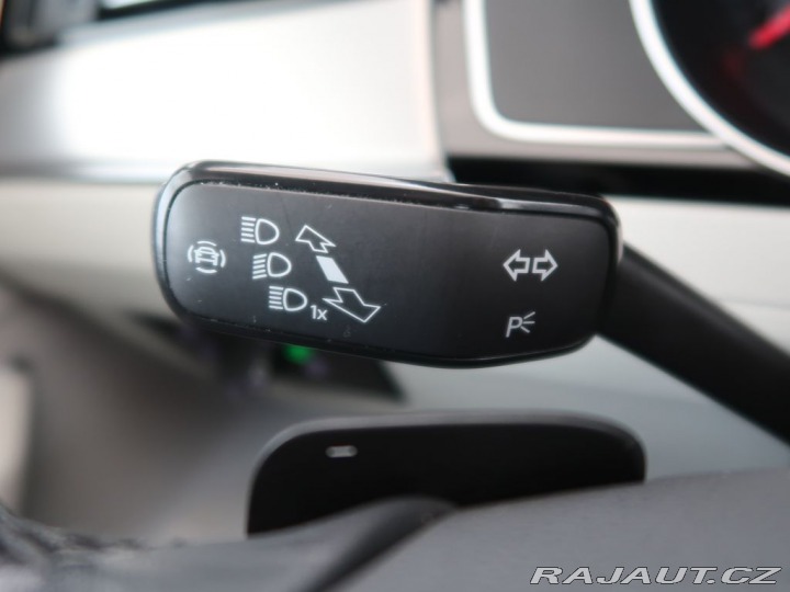 Volkswagen Passat 2.0TDI,140kW,DSG,CZ,Elega 2019