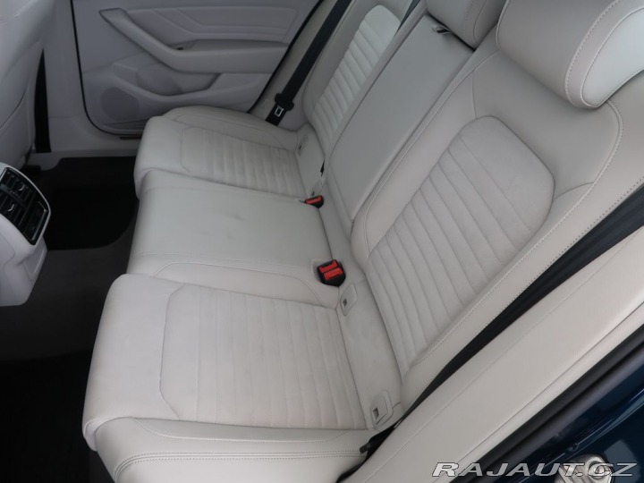 Volkswagen Passat 2.0TDI,140kW,DSG,CZ,Elega 2021