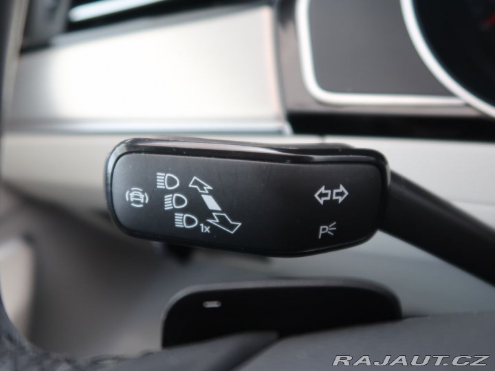 Volkswagen Passat 2.0TDI,110kW,DSG,CZ,Elega 2021