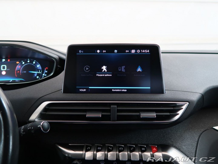 Peugeot 3008 1.2PureTech,96kW,ALLURE,A 1800