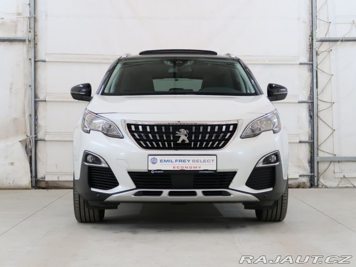 Peugeot 3008 1.2PureTech,96kW,ALLURE,A 1800