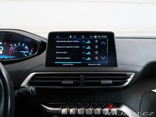 Peugeot 3008 1.2PureTech,96kW,ALLURE,A 1800