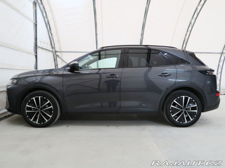 Ostatní značky Ostatní modely DS Automobiles DS7 Crossback 1.5BlueHDi,CZ,1Maj,ETOILE 1800