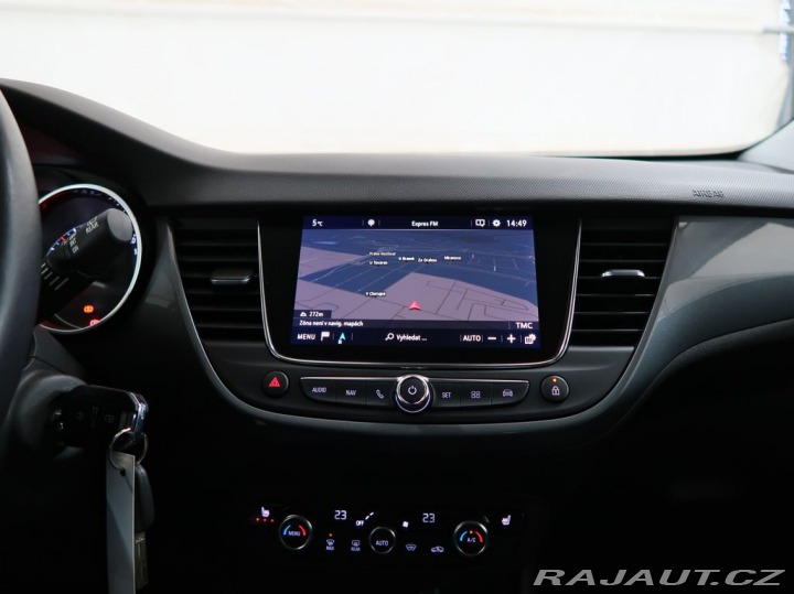 Opel Crossland 1.2TURBO,81kW,ELEGANCE,MA 1800