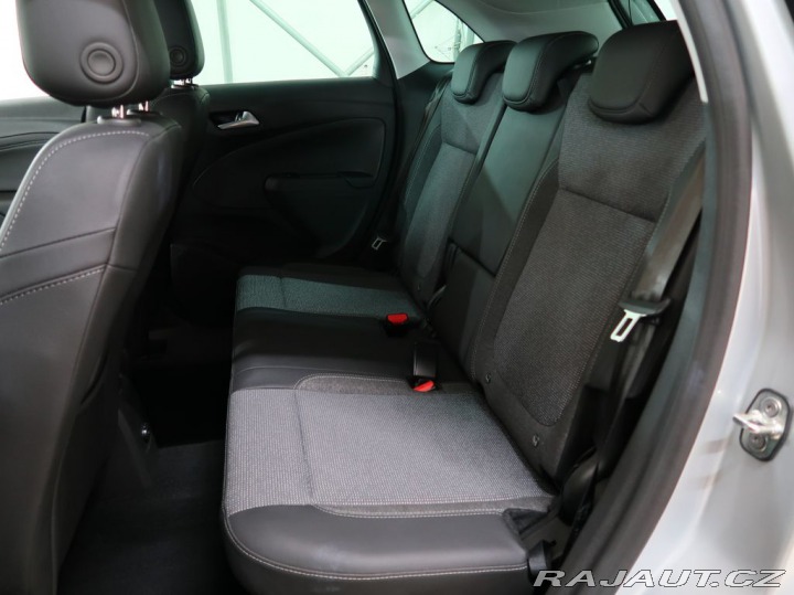 Opel Crossland 1.2TURBO,81kW,ELEGANCE,MA 1800