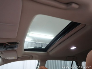 Subaru Outback TOURING s hnědou kůží Nap 2025