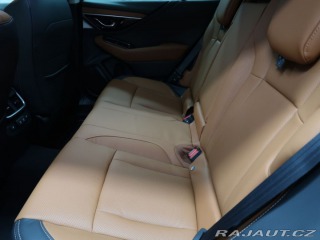 Subaru Outback TOURING s hnědou kůží Nap 2025